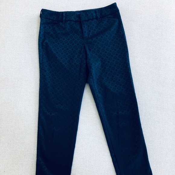 OLD NAVY PIXIE MID-RISE ANKLE CROPPED DRESS PANTS - Picture 6 of 6